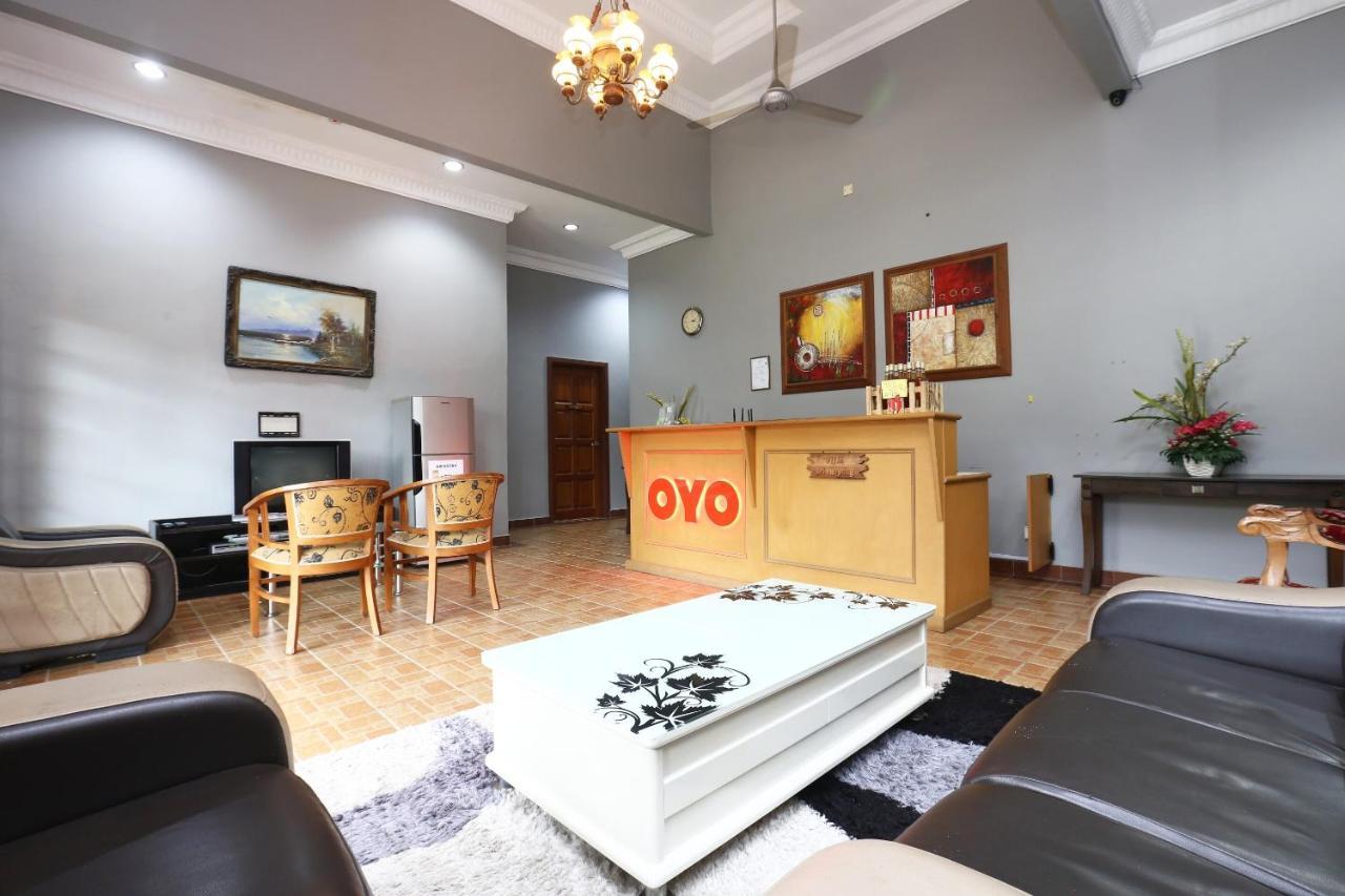 Oyo 89523 Villa Sri Mayang Kuala Terengganu Zewnętrze zdjęcie
