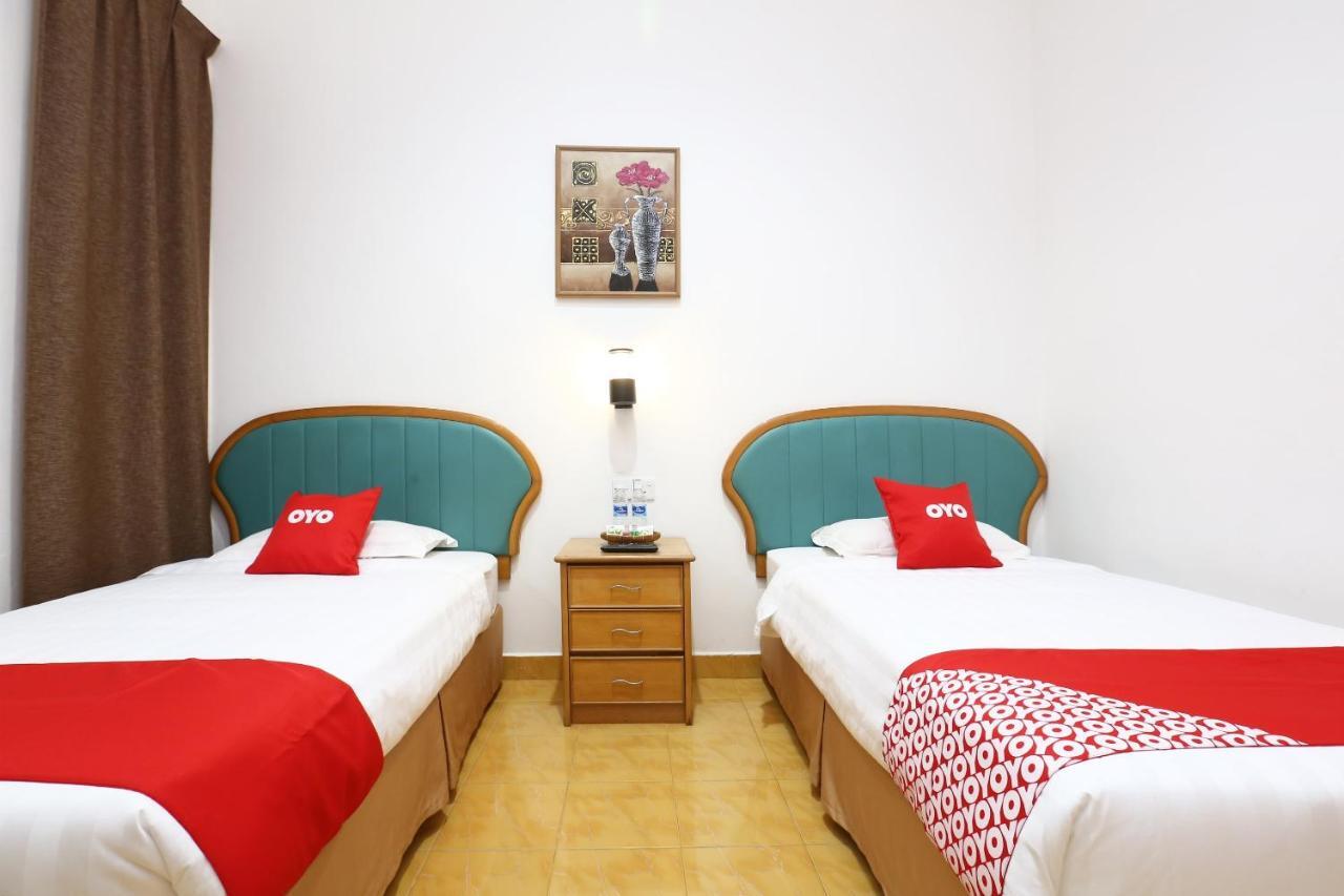 Oyo 89523 Villa Sri Mayang Kuala Terengganu Zewnętrze zdjęcie